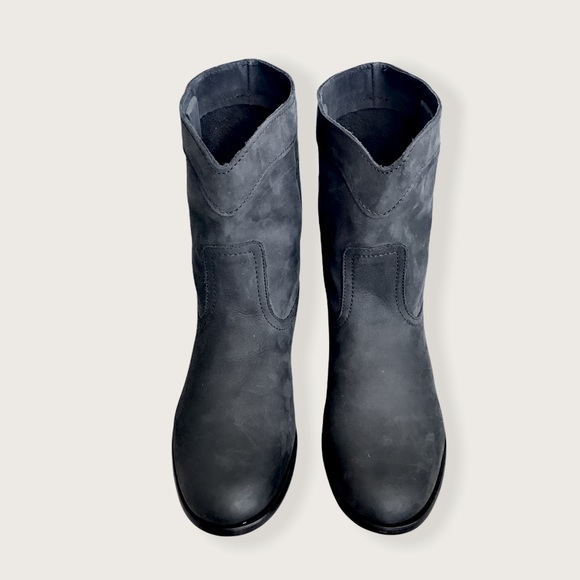 Frye Cara Roper Pull On Short Western Suede Boots - Picture 7 of 14